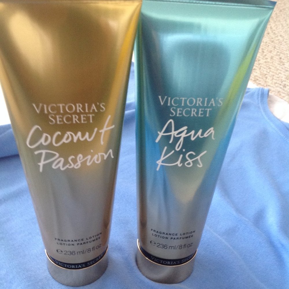 2 New Full Size Victoria's Secret Lotion